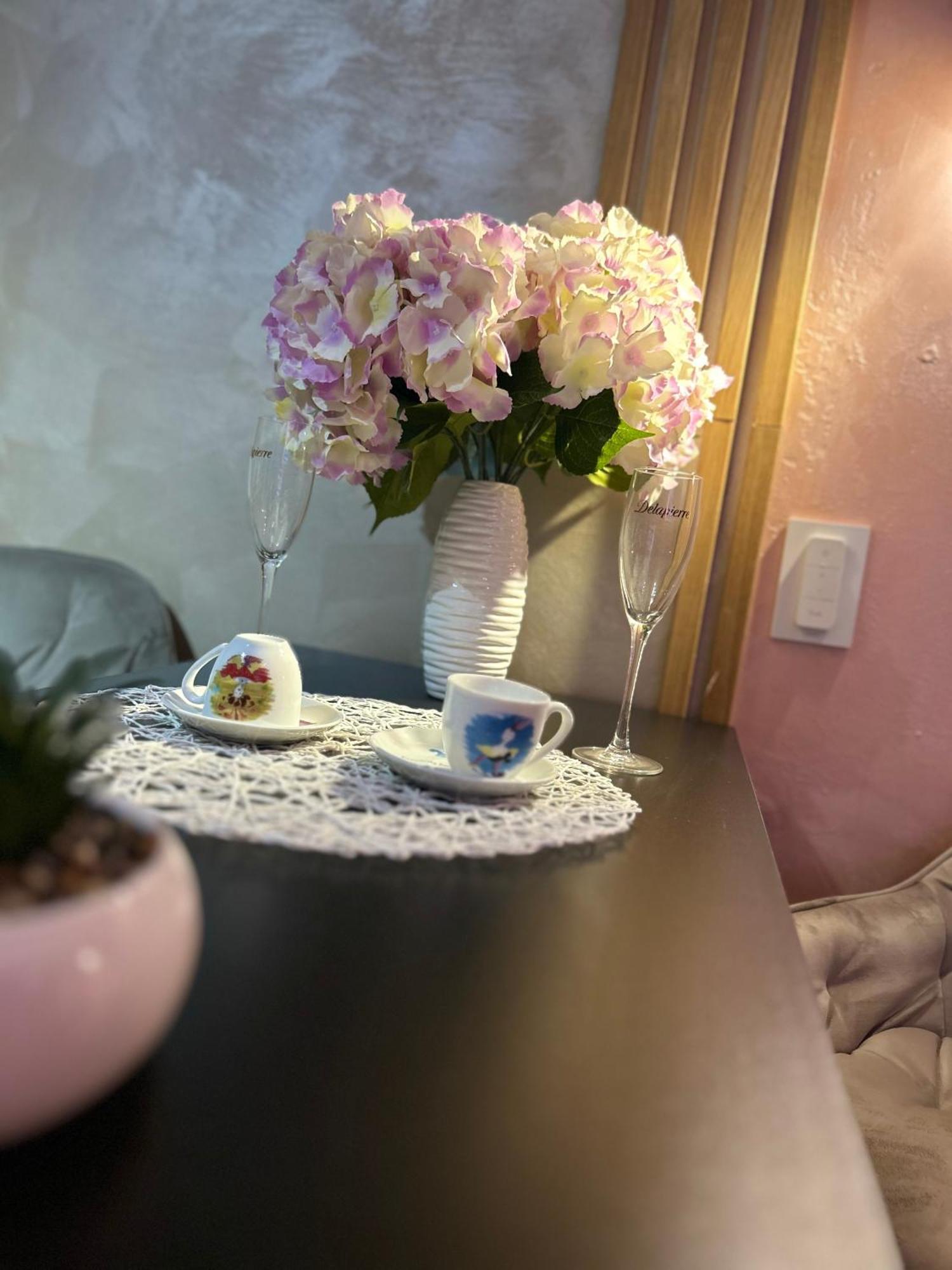 2-Bedroom, 2-Bathroom With Fireplace And Garden At Winslow Infinity Банско Экстерьер фото