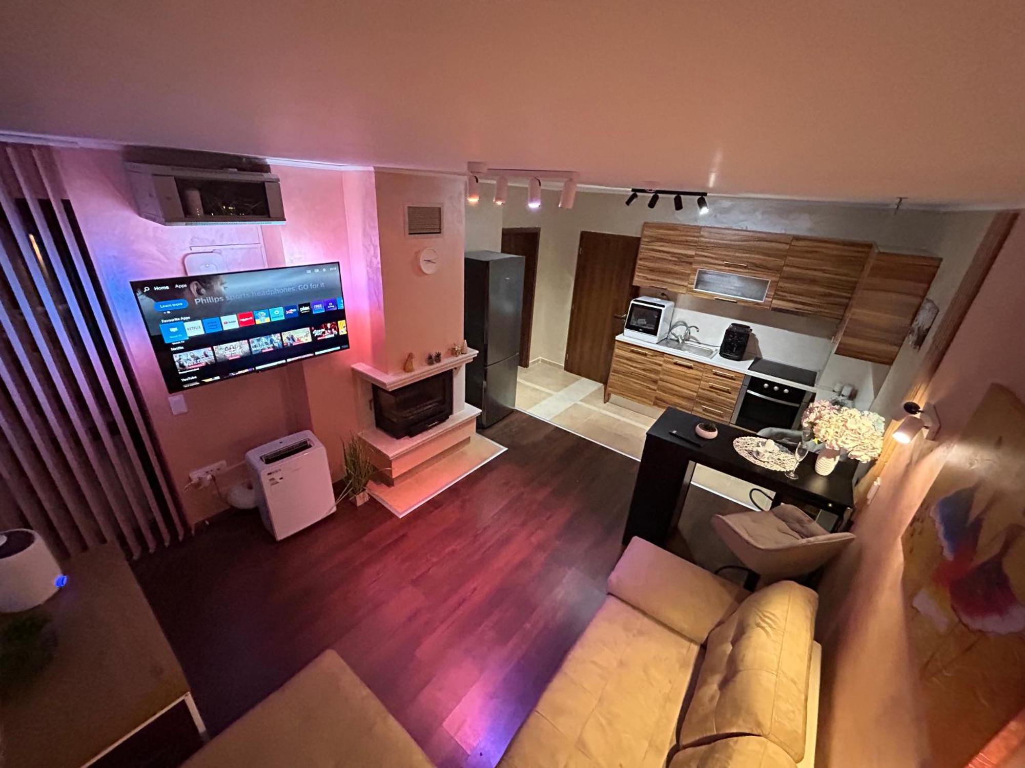 2-Bedroom, 2-Bathroom With Fireplace And Garden At Winslow Infinity Банско Экстерьер фото