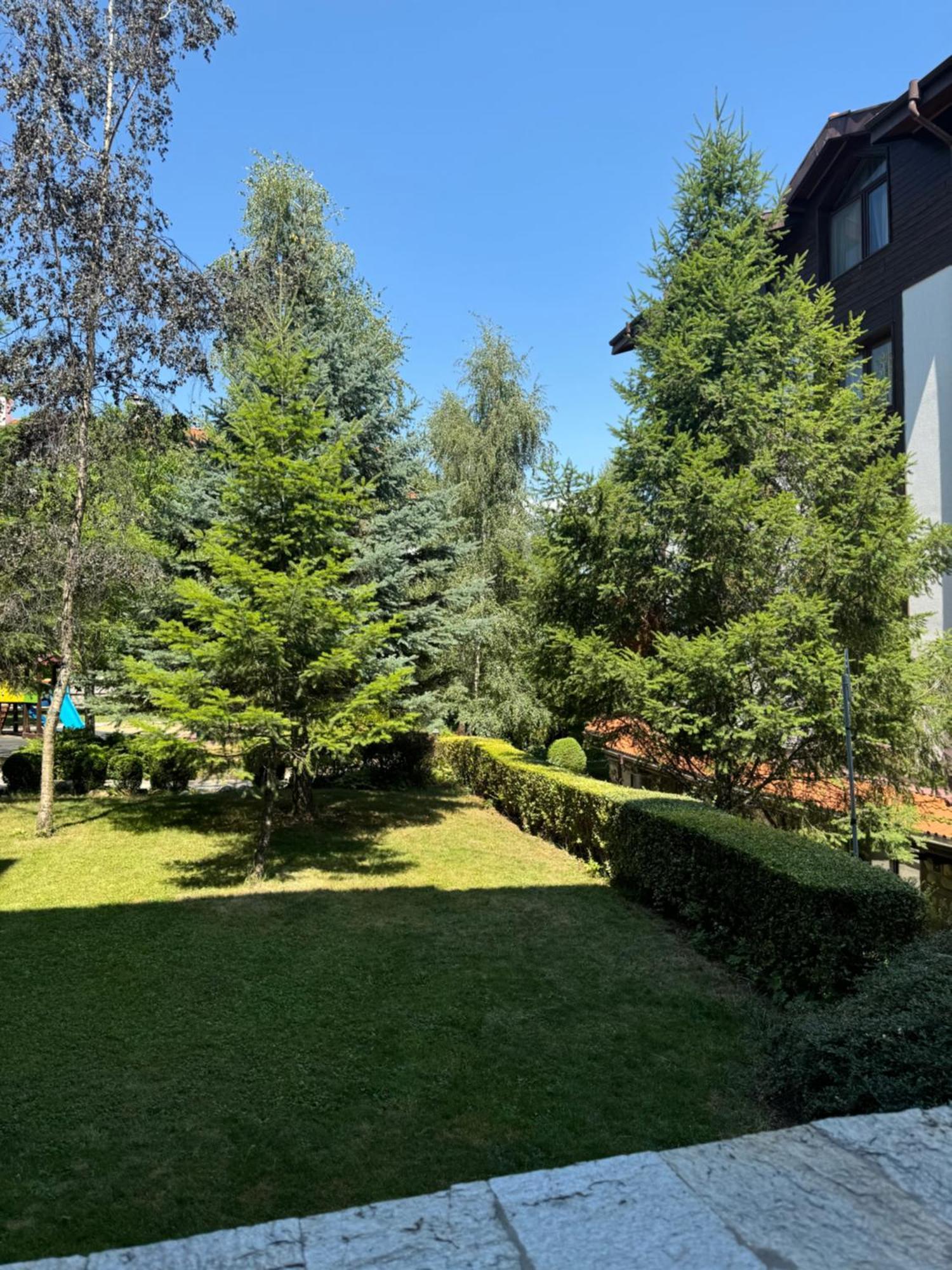 2-Bedroom, 2-Bathroom With Fireplace And Garden At Winslow Infinity Банско Экстерьер фото